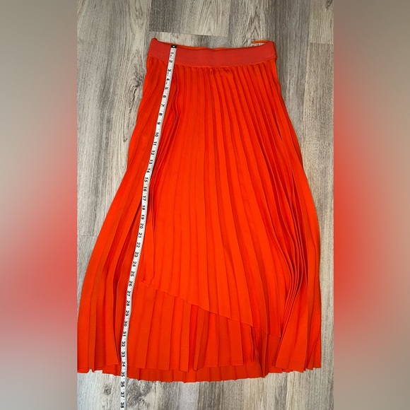 Cos Elegant Orange Pleated Skirt Size 8 - Picture 6 of 10